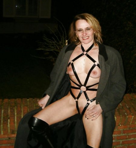 Asses_Public_Nudity_Tits_Second_Coats_4714938-2.jpg