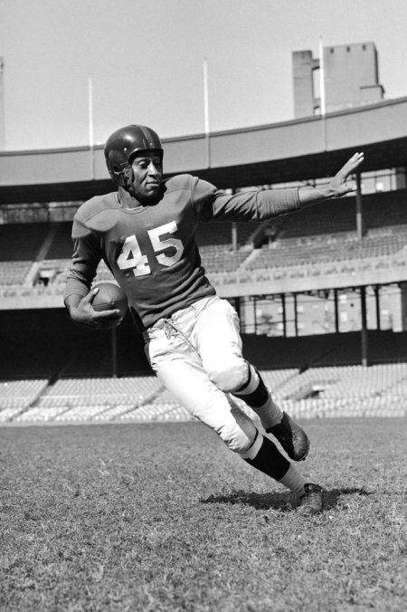 E Tunnell.jpg
