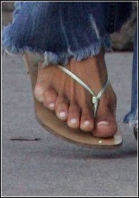 halleberry_6th_toe.jpeg