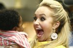 hayden-panettiere-eats-********.jpg