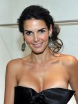 angie_harmon_03.jpg