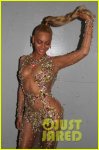 beyonce-met-ball-2015-17.jpg