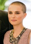 2-Natalie-Portman-gorgeous-women-with-shaved-heads.jpg