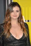 Rebecca-Black:-2015-MTV-Video-Music-Awards--01-662x994.jpg