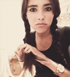 Madison Beer 15.gif