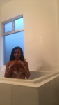 CelebsFlash.com_Vida_Guerra_Nipslip_from_Livestream___Ass__2_.png