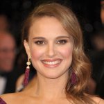 natalie-portman-9542326-1-402.jpg