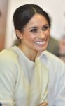 Meghan_Markle_visits_Northern_Ireland_-_2018_%2841014635181%29.jpg