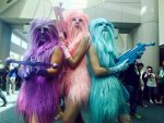 chewbaccas-angels-comic-con-cosplay.jpg