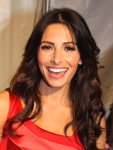 Sarah_Shahi_cropped_and_retouched.jpg