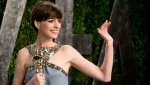 anne-hathaway-speech-cheat_uplkja.jpg