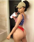 sexy-and-patriotic-photo-u1[1].jpg