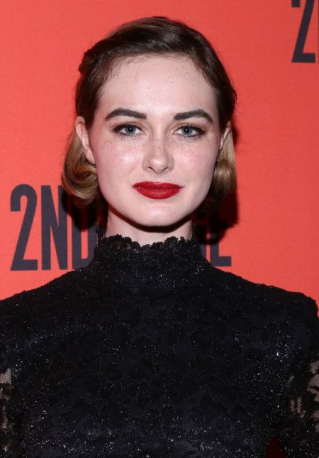 audrey-corsa-mary-page-marlowe-off-broadway-opening-night-in-new-york-3_thumbnail[1].jpg