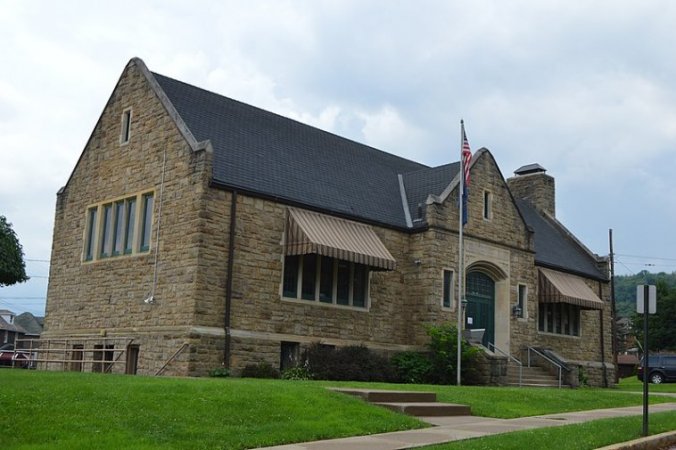 Midland_Carnegie_Library.jpg