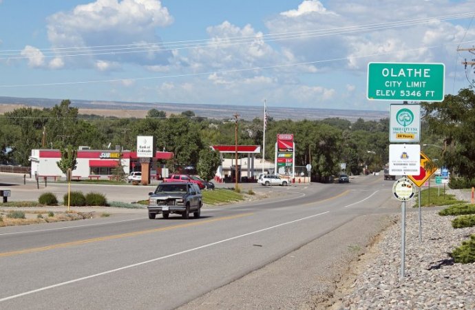 1655px-Olathe,_Colorado.jpg